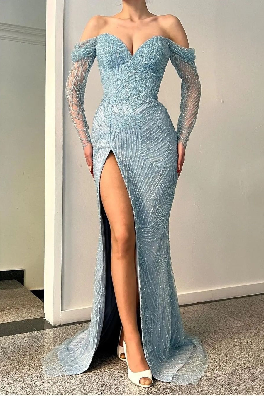 Blue Long Sleeves Off-The-Shoulder Sequins Evening Dress Sweetheart With Split Mermaid