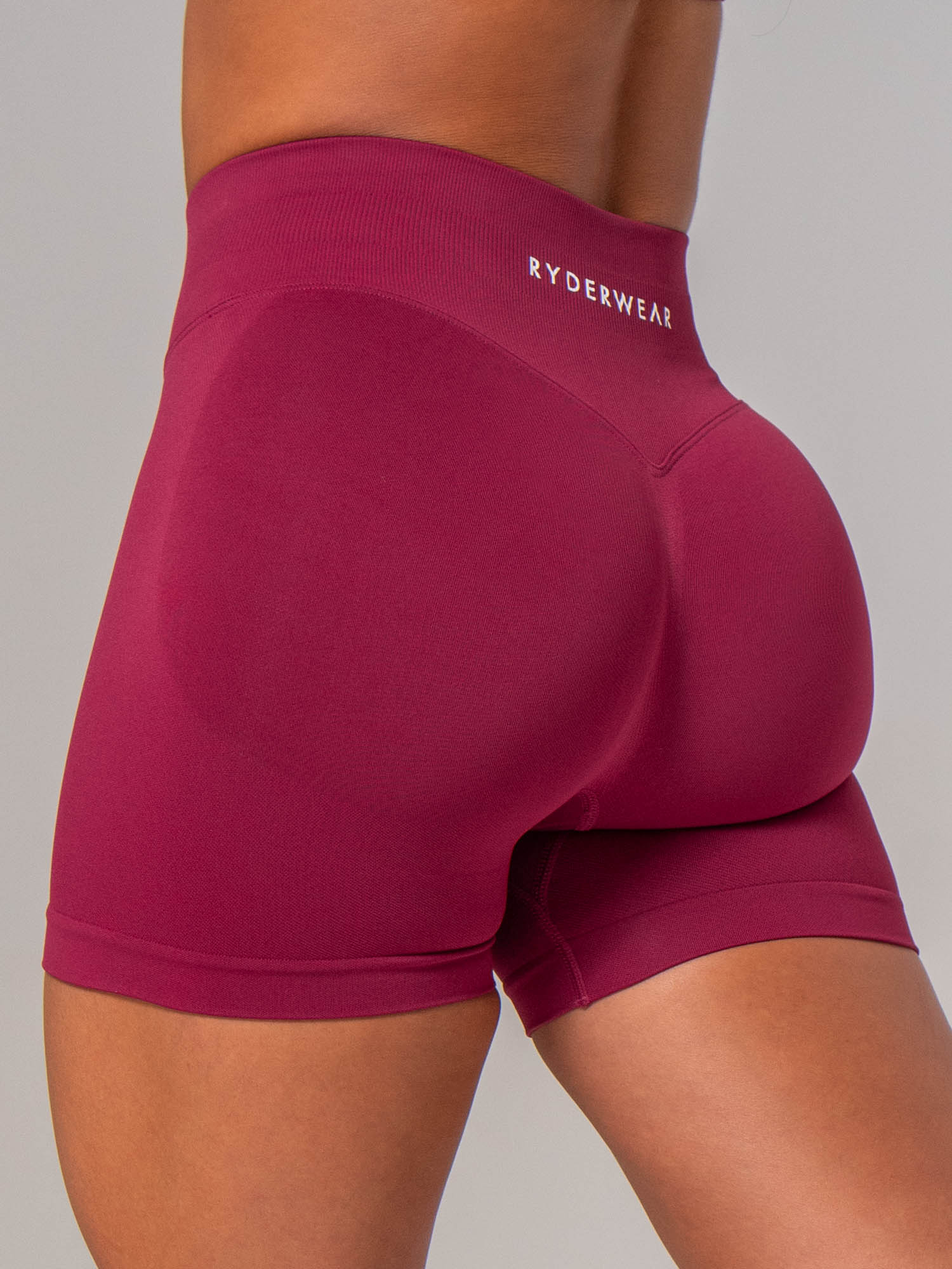 Boost Seamless Shorts - Wine