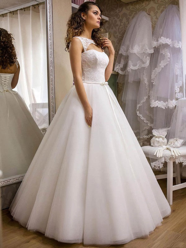 Fabulous Sleeveless Tulle Floor-Length Ball Gown Wedding Dresses
