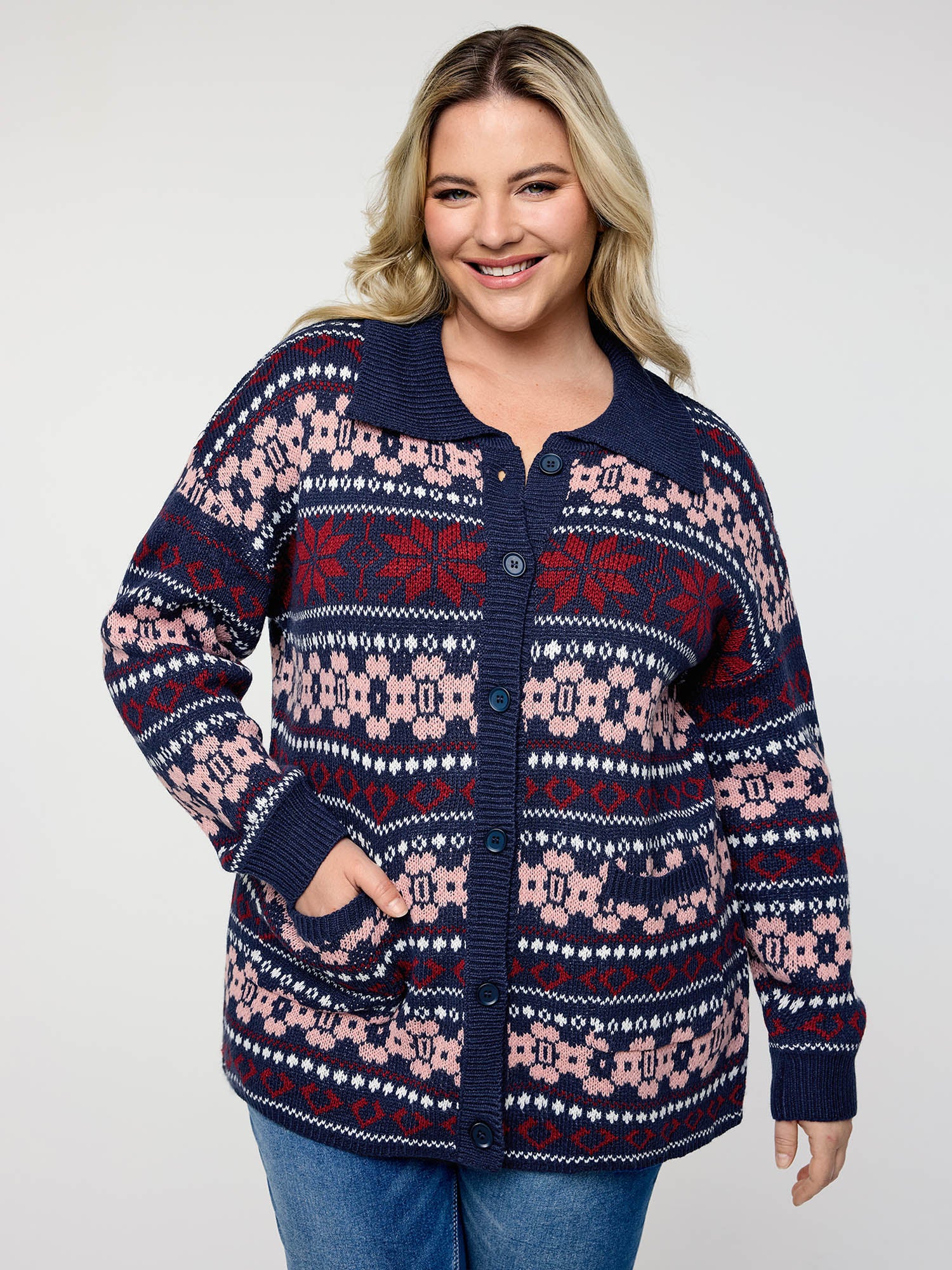 Geometric Pattern Patch Pocket Button Knit Cardigan