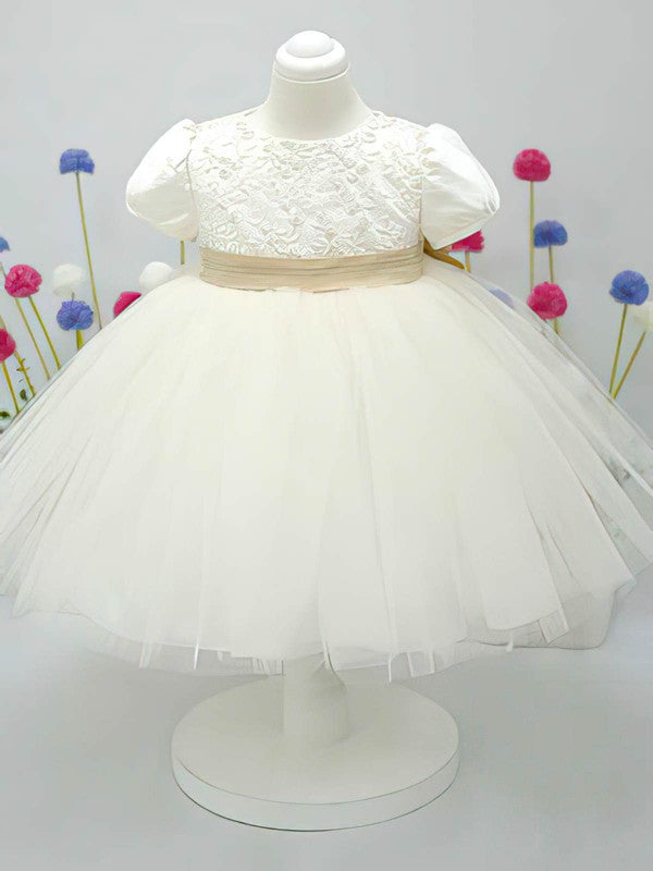 Elegant Jewel Short Sleeves Tulle Ball Gown Flower Girl Dresses with Sash