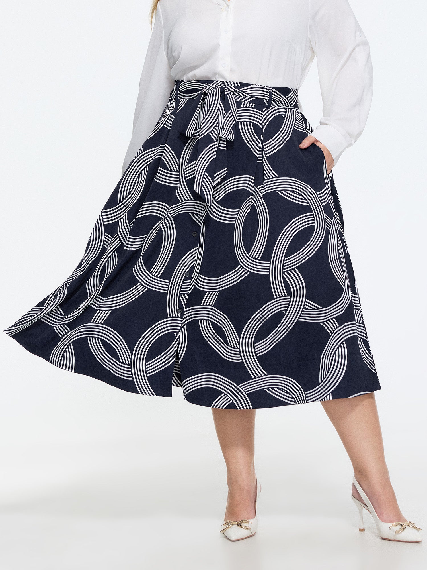 Abstract Print Waist-Tie Maxi Skirt