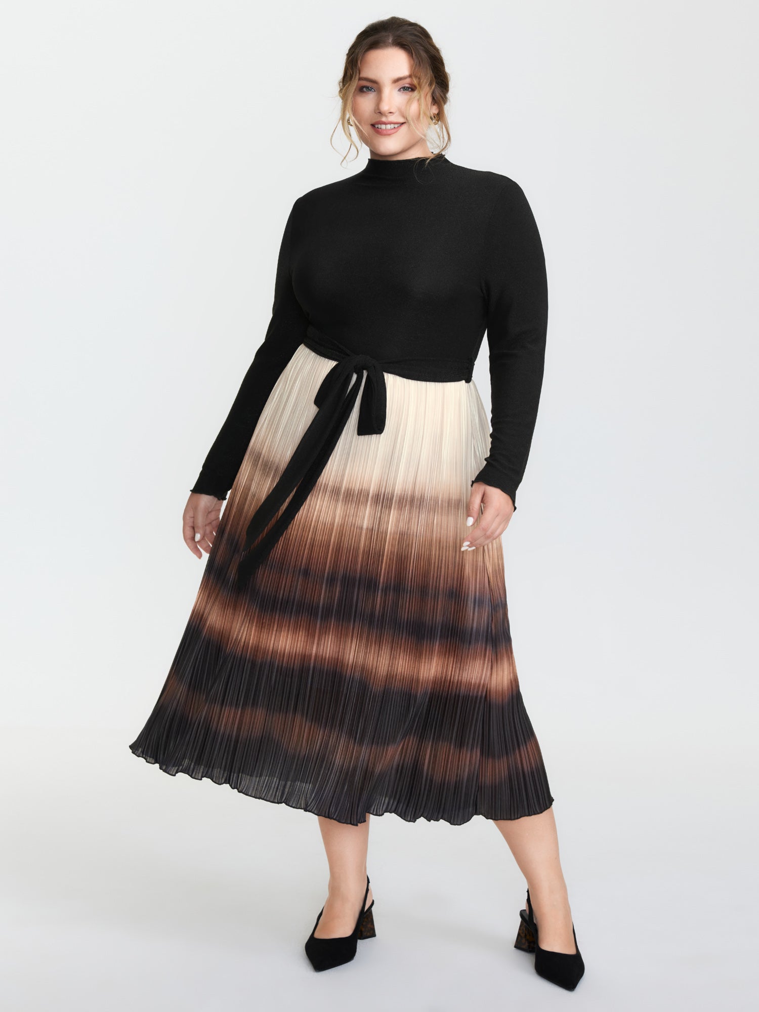 Stretchy Slit Sleeve Waist-Tie Maxi Dress