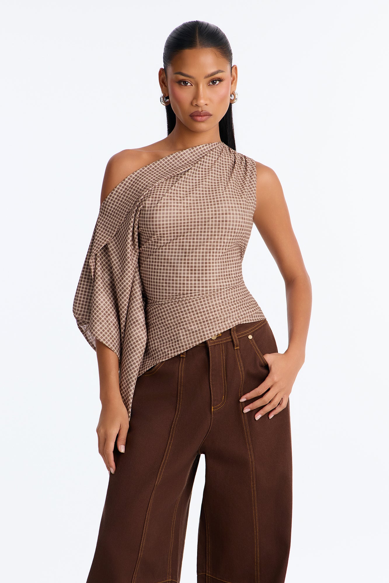 Siena Muse Gingham Off Shoulder Short Sleeve Top - Brown/combo