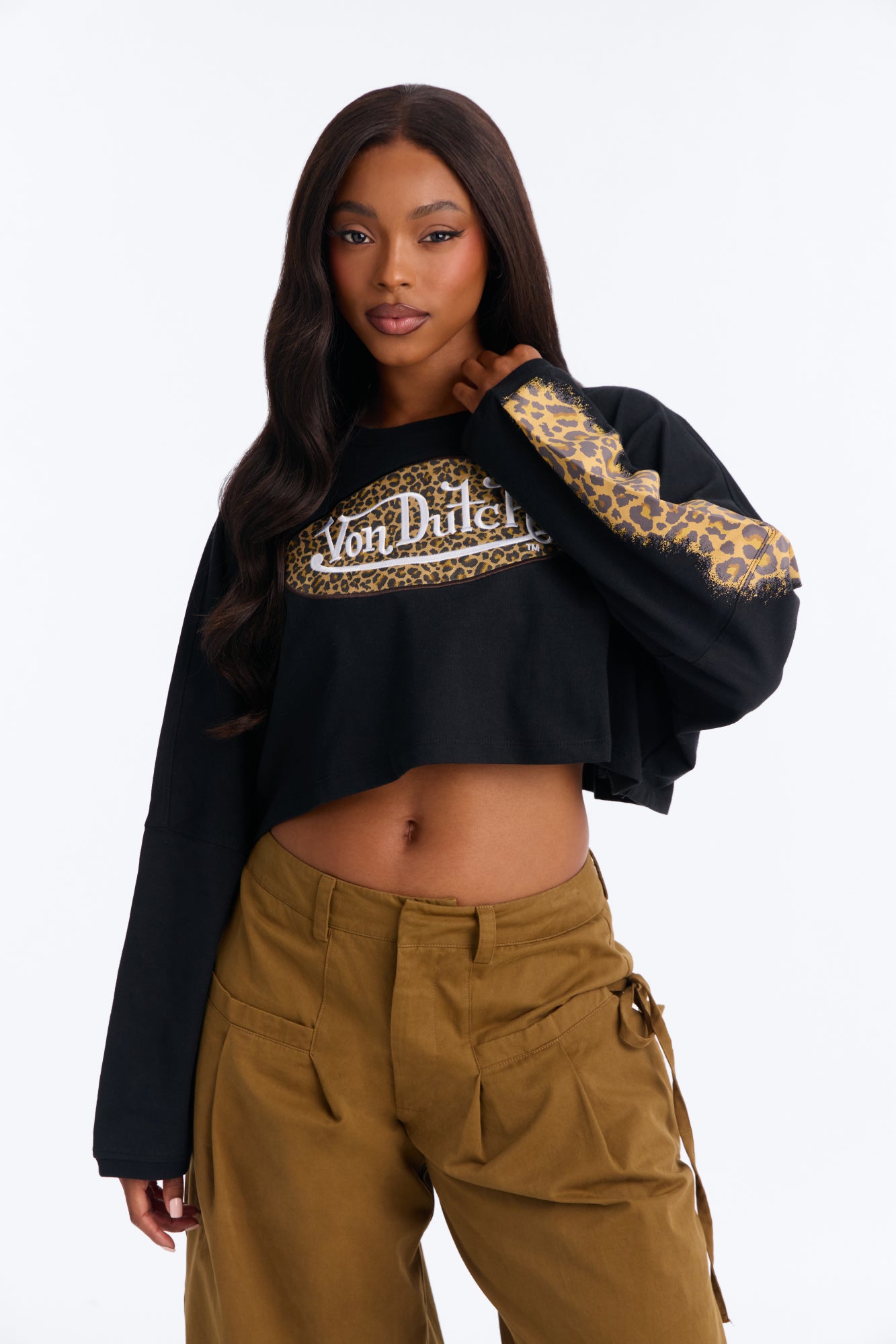 Von Dutch Leopard Splash Print Cropped Long Sleeve Tee - Black
