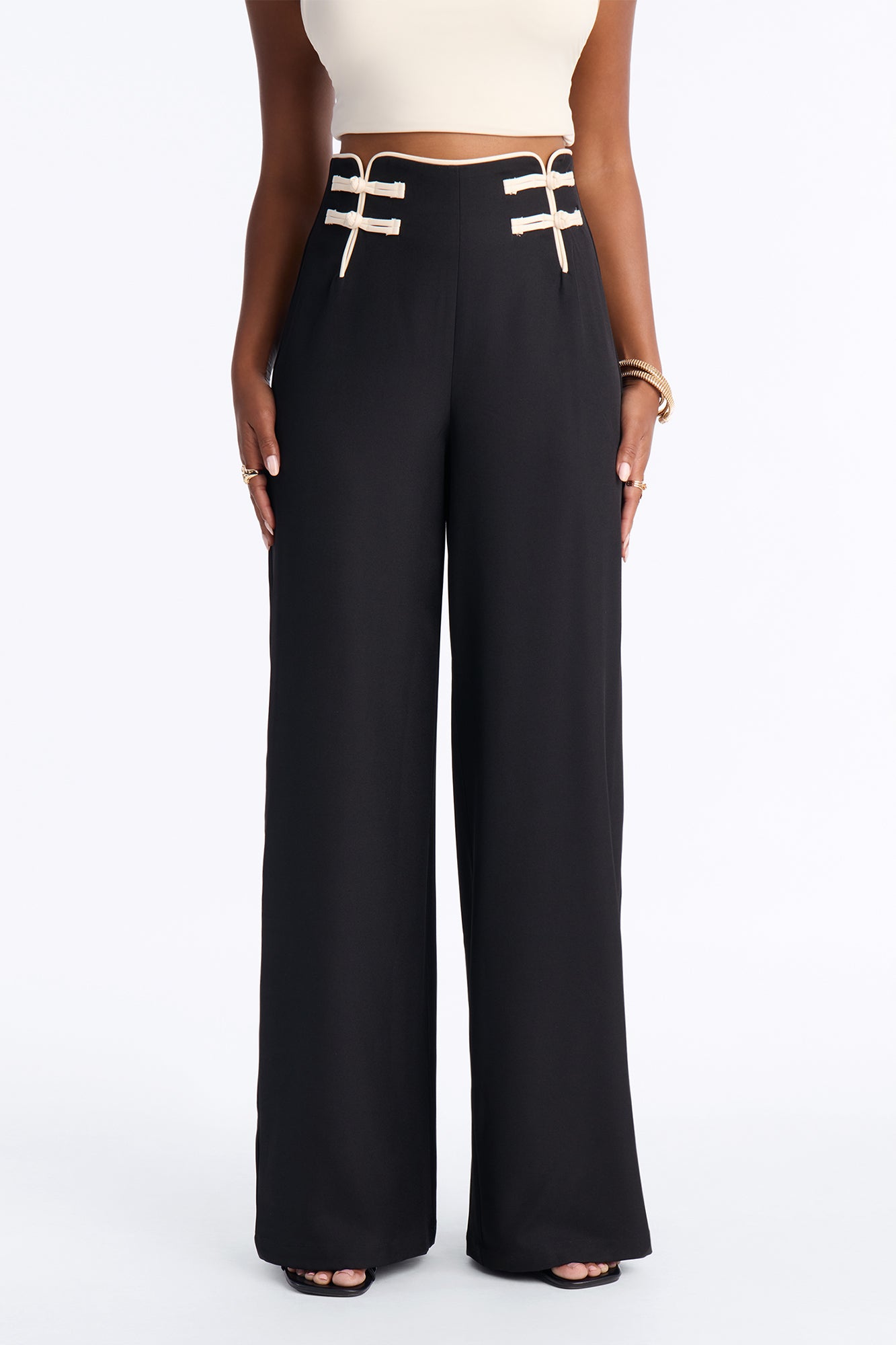 Aisha High Rise Frog Closure Trim Trouser - Black/White