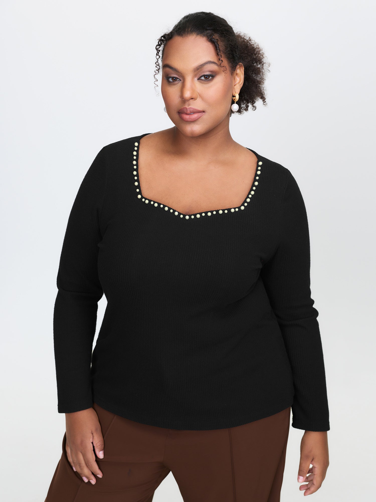 Pearl Detail Neckline Textured Fitted T-Shirt