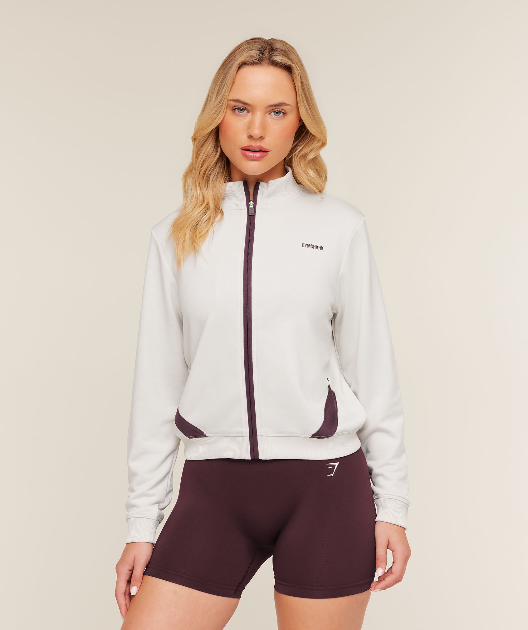 Gymshark Lightweight Tricot Zip Through Jacket - Tinted White/Cherry Purple