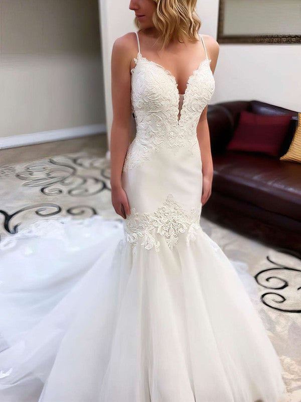 Glamorous Deep V-Neck Spaghetti Straps Tulle Lace Trumpet Wedding Dresses with Cathedral Train