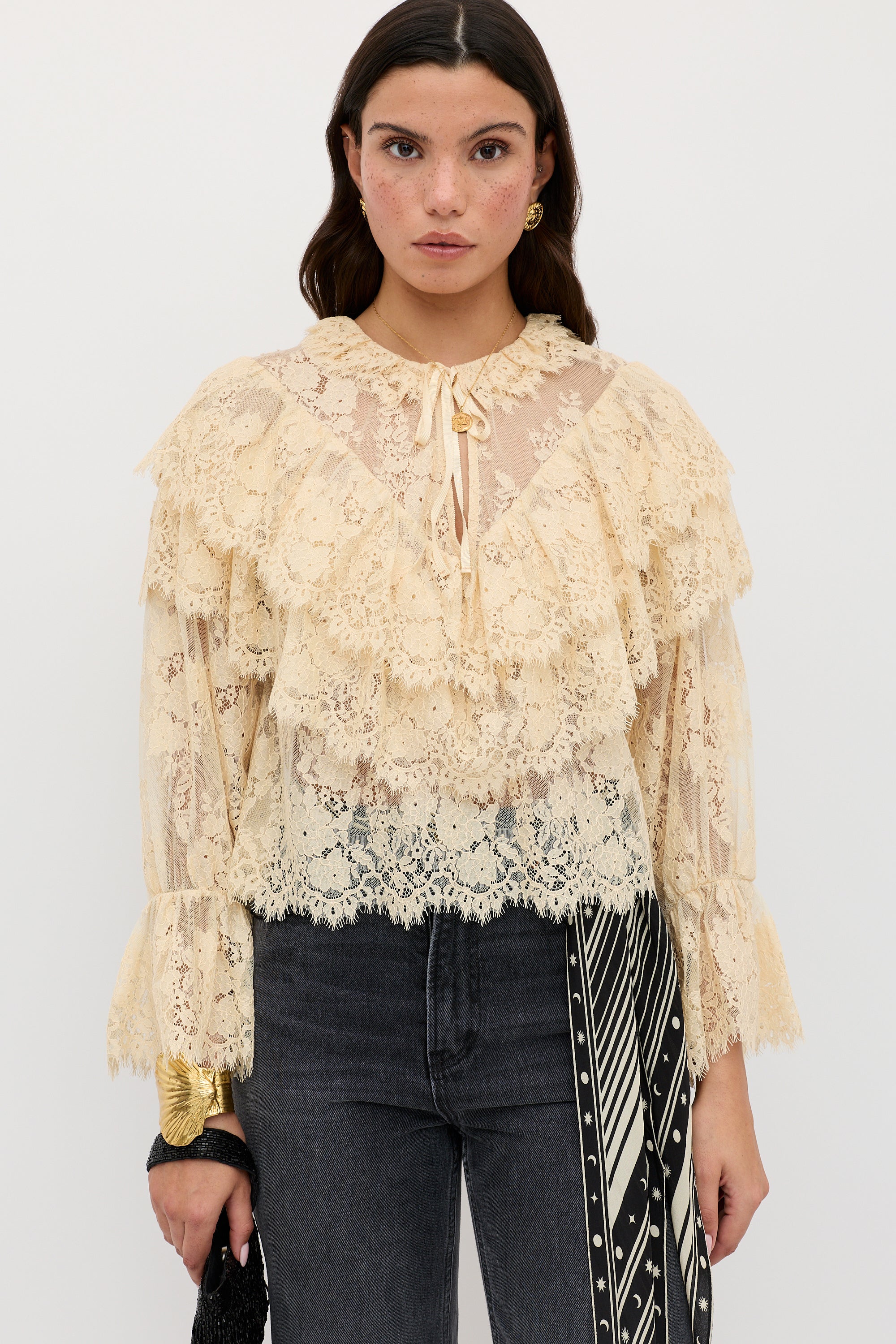 Faryn  -  Vintage Cream