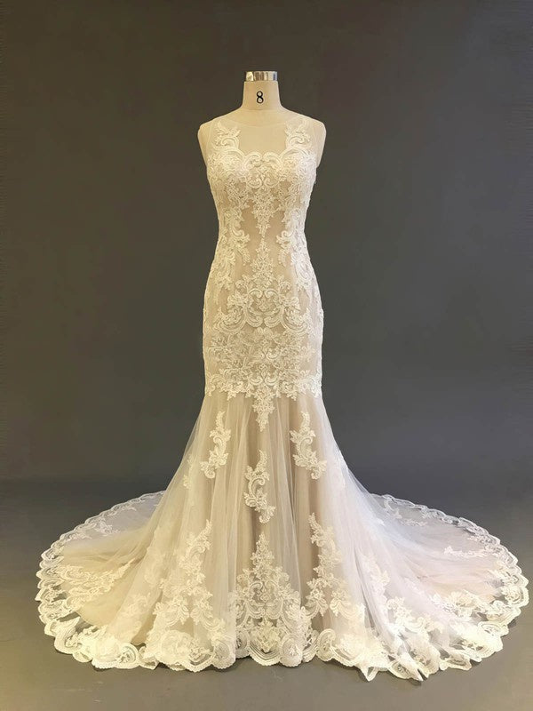Fashionable Mermaid Sleeveless Tulle Court Train Wedding Dresses with Appliques