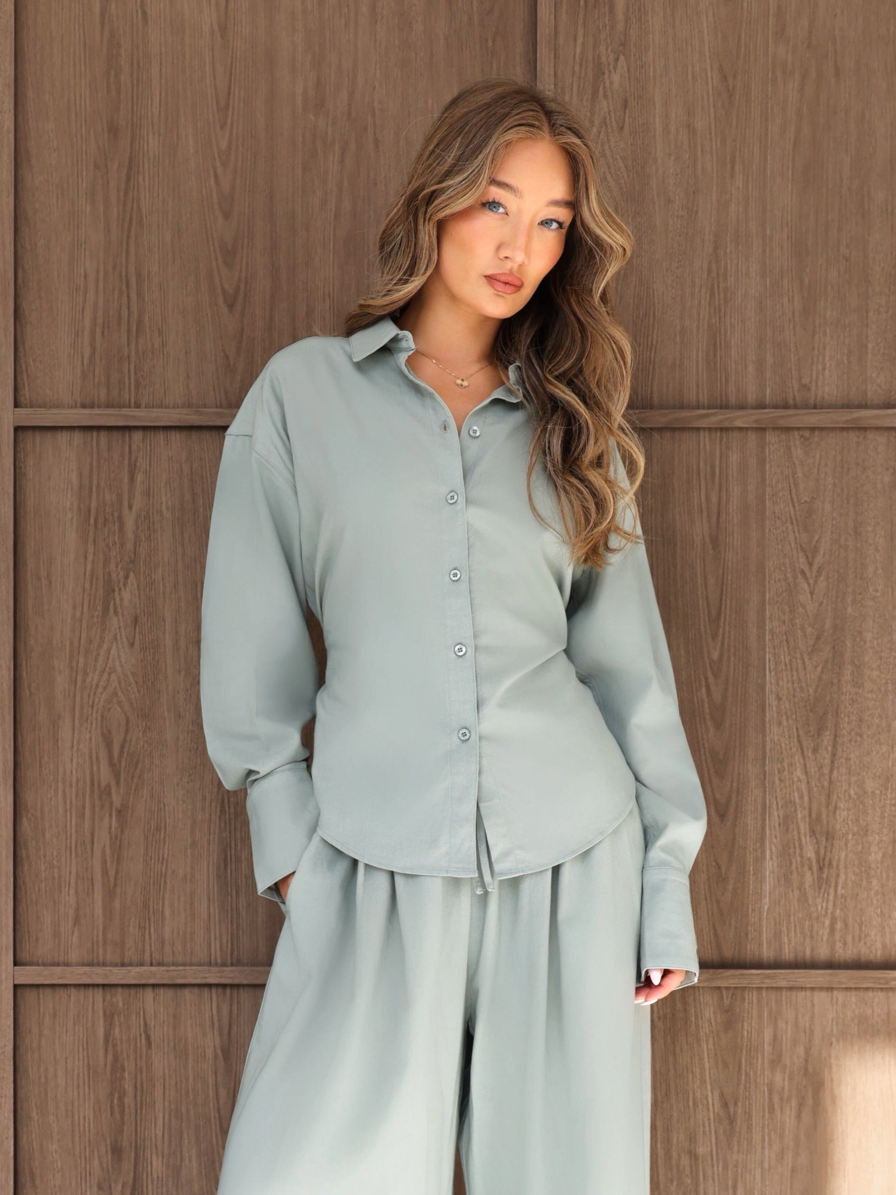 Alessia Linen Shirt - Soft Sage