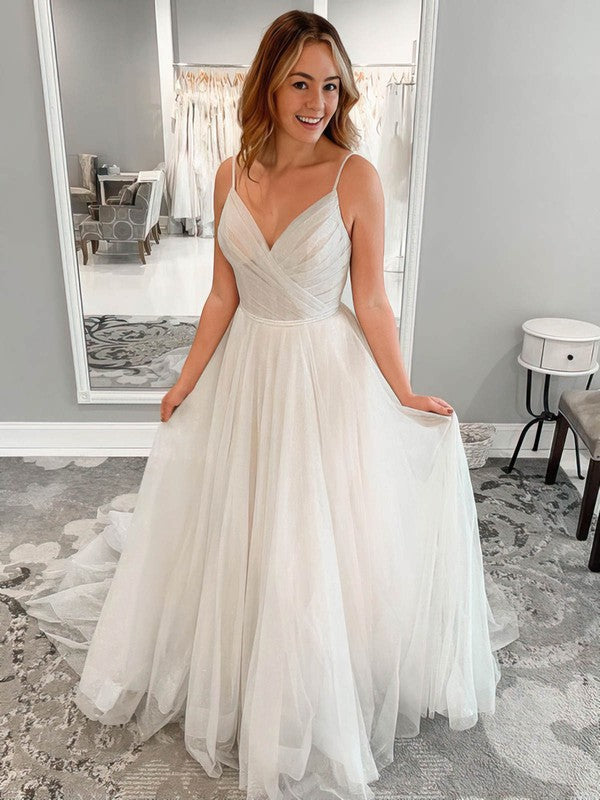 Fabulous V-Neck Spaghetti Straps Tulle Wedding Dresses with Ruffles