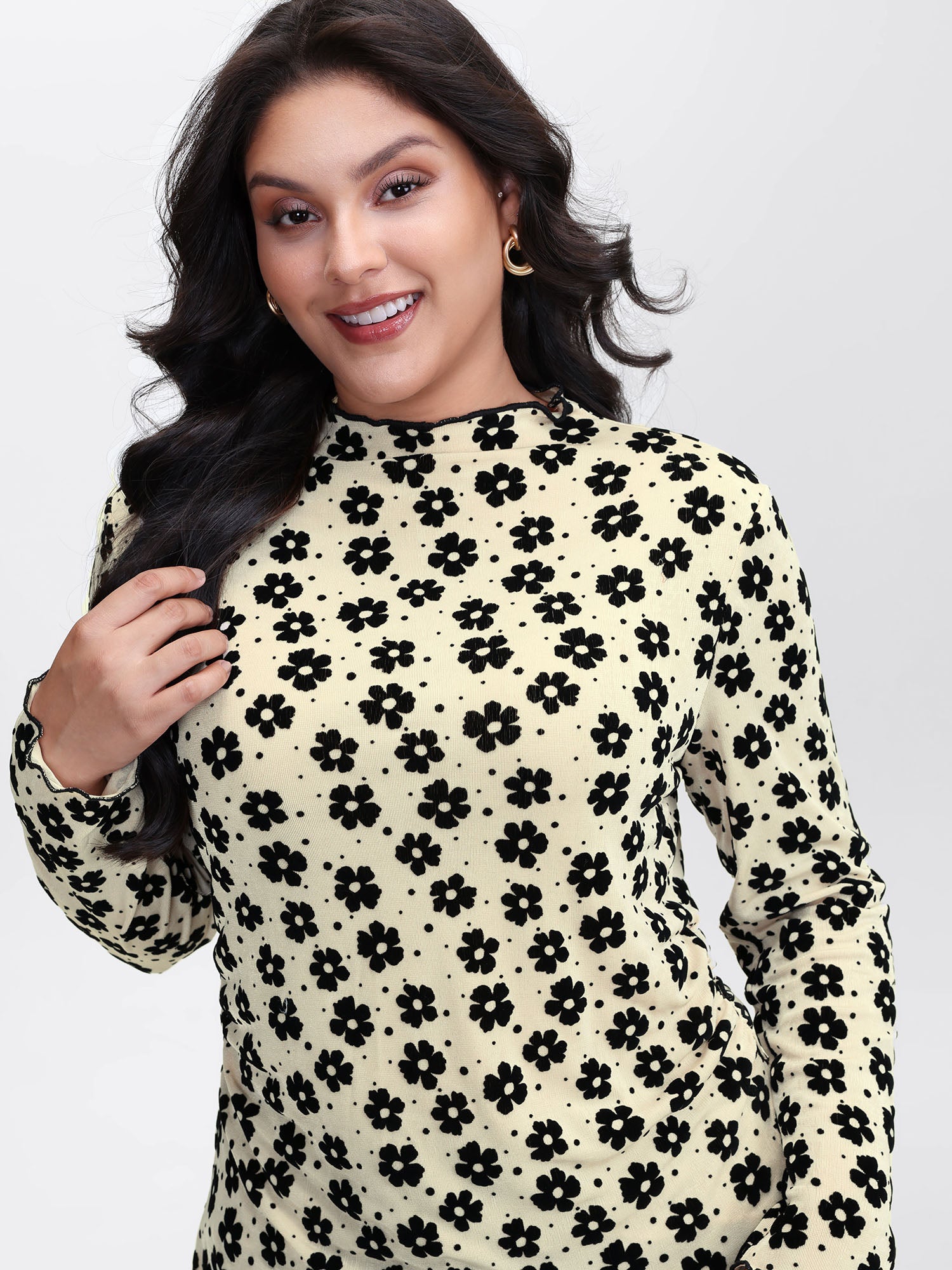 Floral Print Stretchy Mock Neck T-Shirt