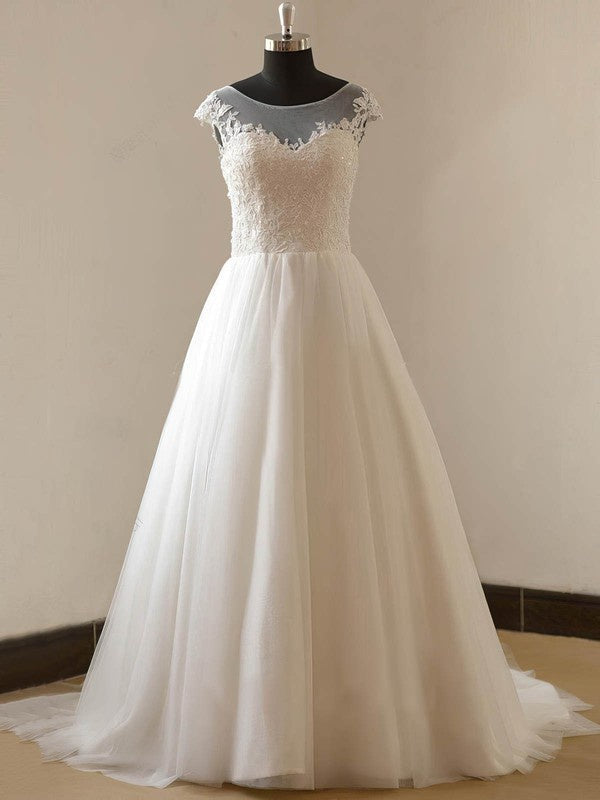 Gorgeous Capped Crew Neck Tulle Ball Gown Sweep Train Wedding Dresses