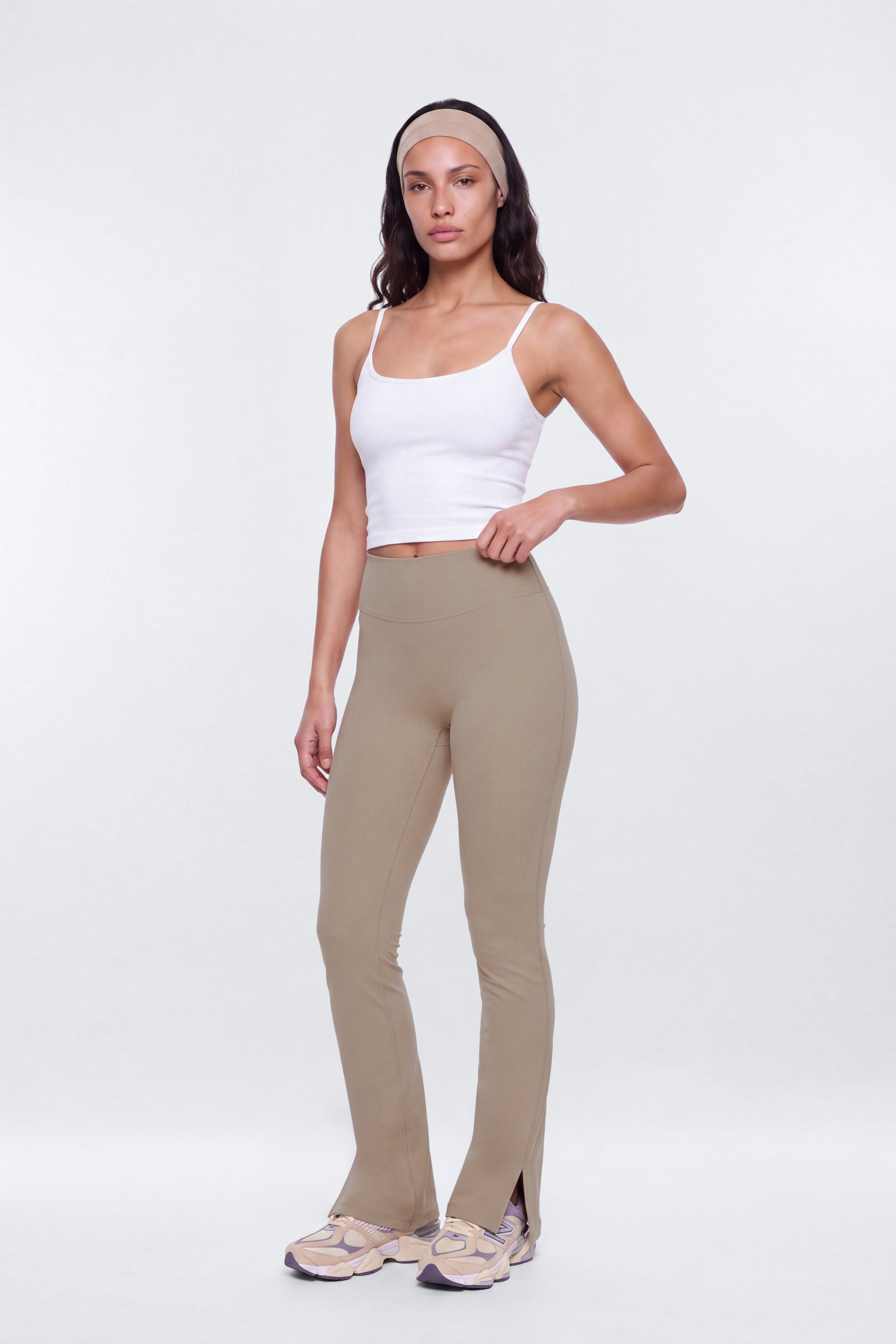 ProStretch™ Tall 35″ Midrise Flare Legging - Taupe