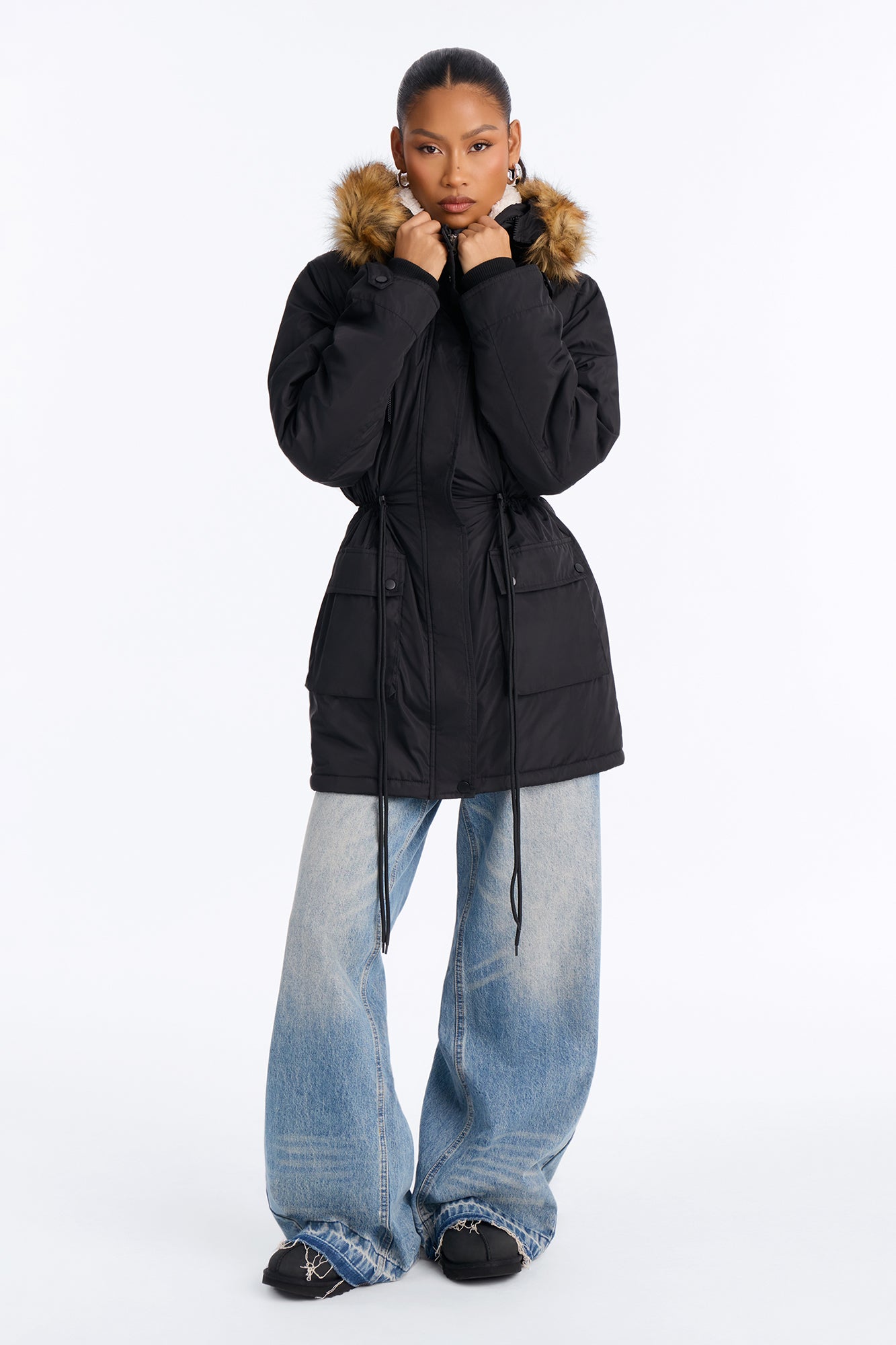 Cold News Puffer Jacket - Black