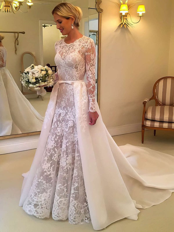 Beautiful Crew Long Sleeves Lace Ball Gown Wedding Dresses with Cathedral Train