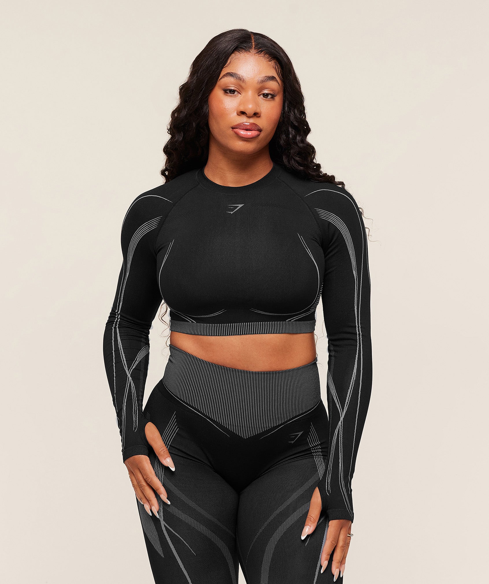 Gymshark x Analis Seamless Long Sleeve Crop Top - Black/Silver Grey