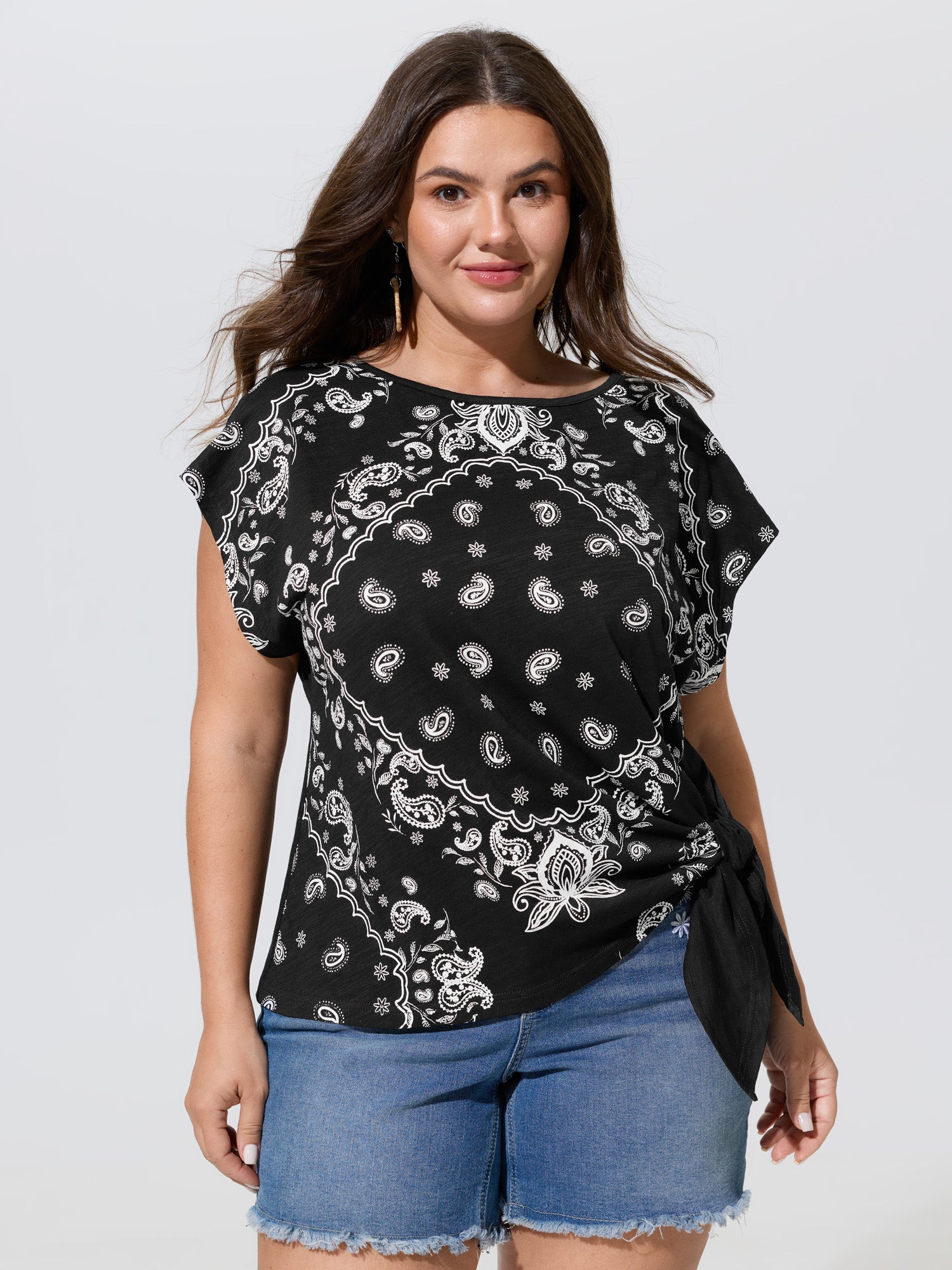 Cotton Paisley Print Knotted Side T-Shirt