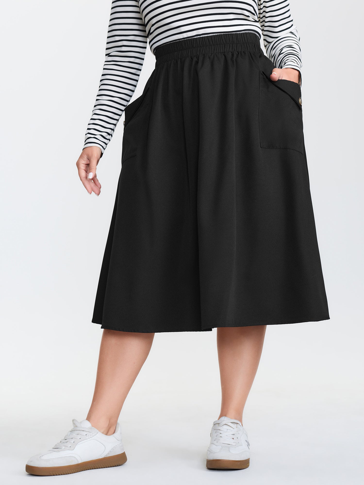 Plain Pockets A-Line Midi Skirt