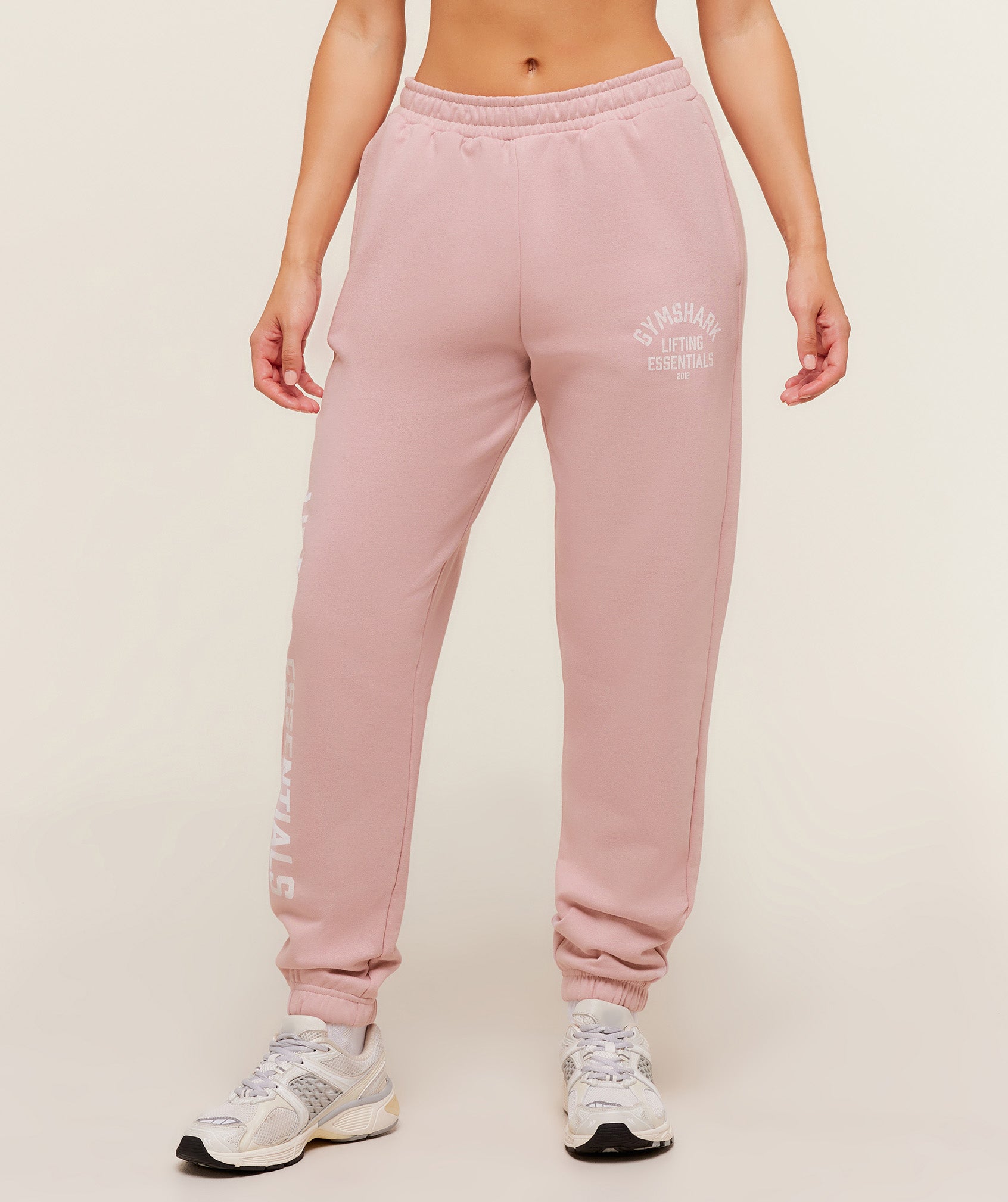 Gymshark Lifting Essentials Joggers - Cloud Pink