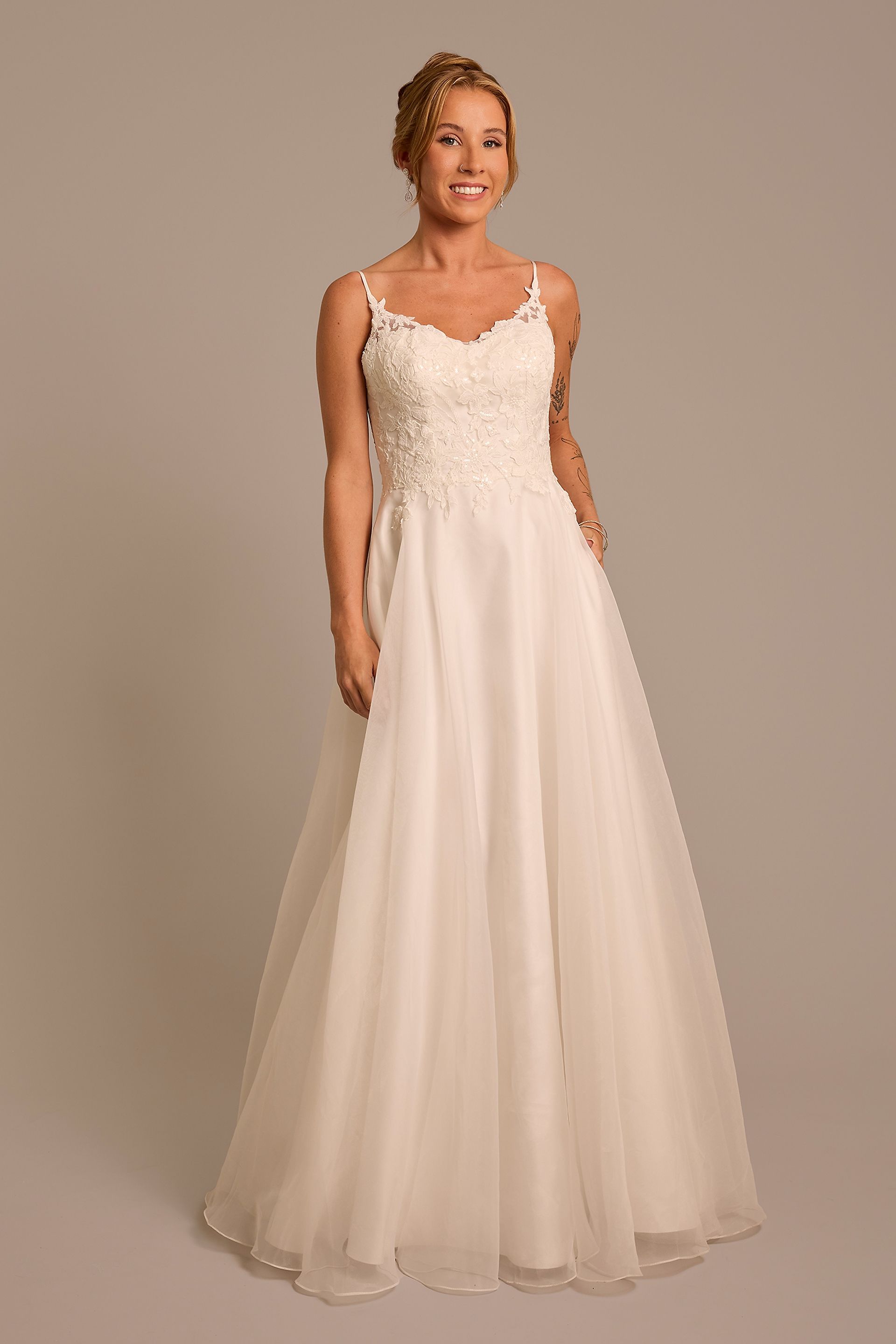 Organza A-Line Wedding Dress with Lace Appliques