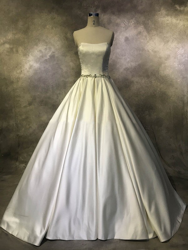 Gorgeous Ball Gown Satin Strapless Backless Court Train Wedding Dresses