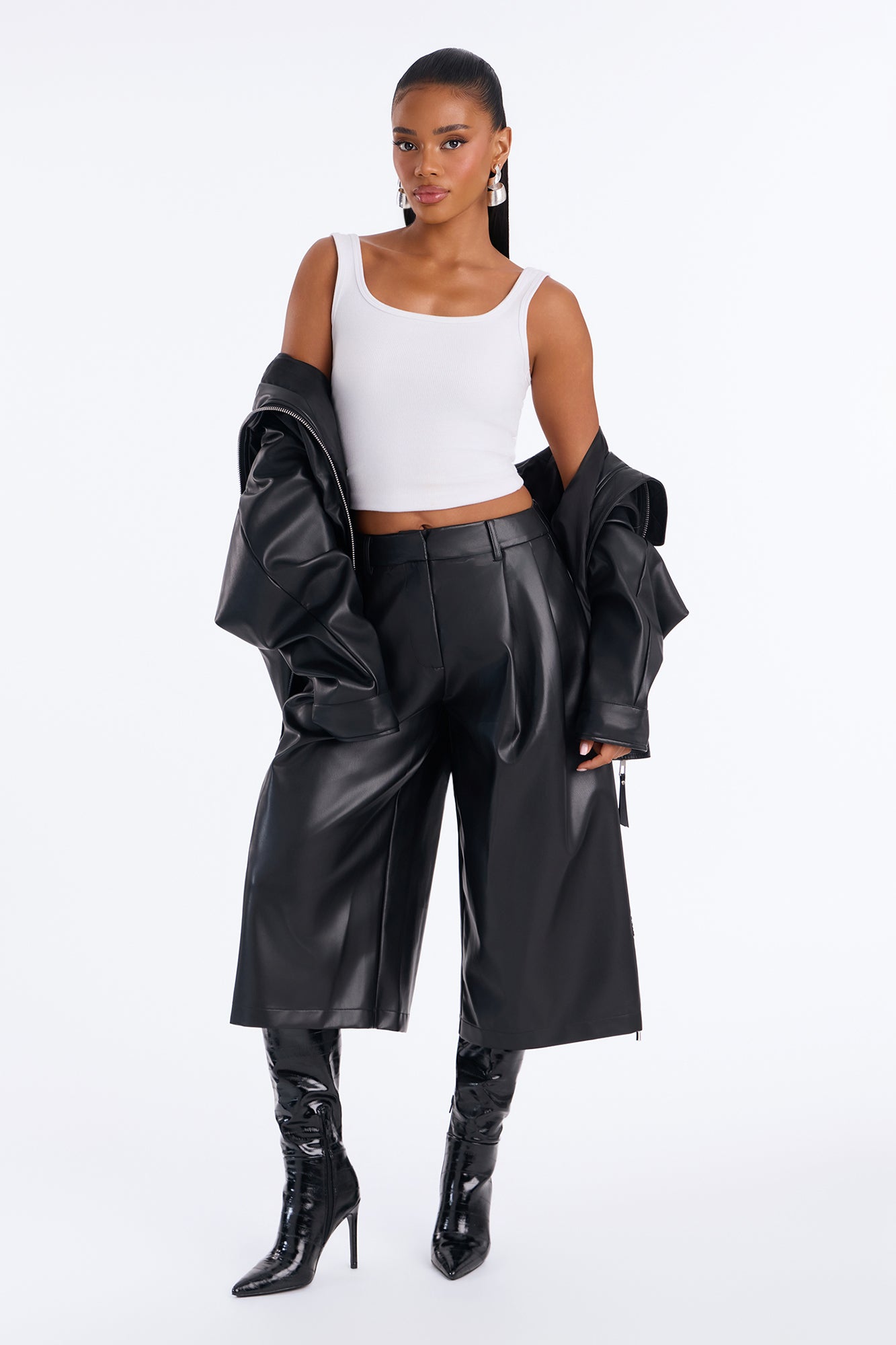 Caitlyn Faux Leather Pleated Wide Leg Culotte - Black