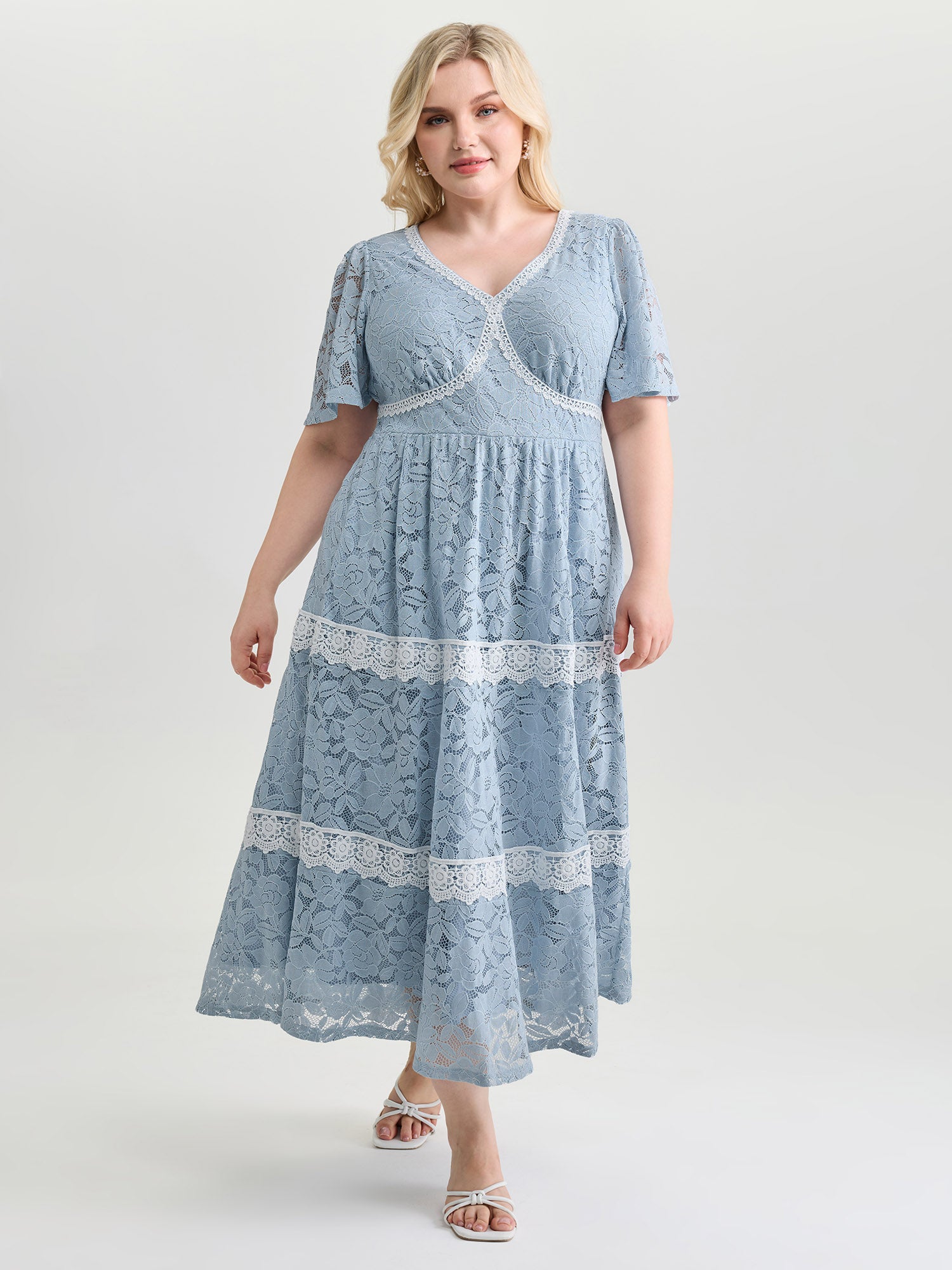 Floral Lace Textured Shirred Midi Dress