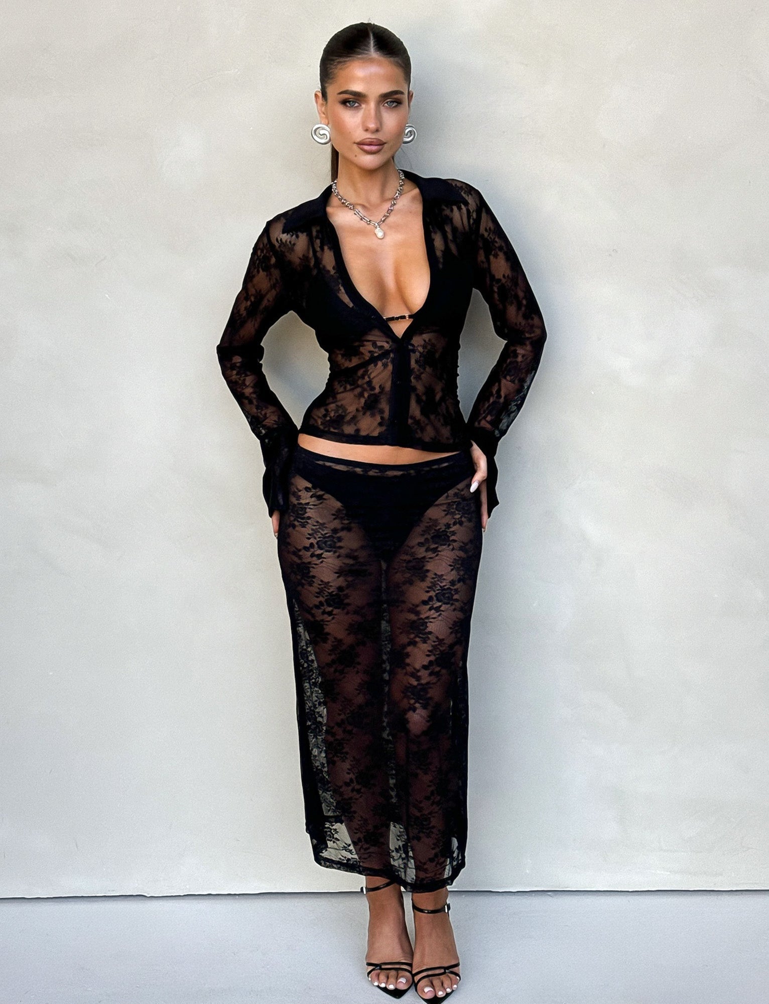 MIRABEL SKIRT - BLACK : BLACK LACE