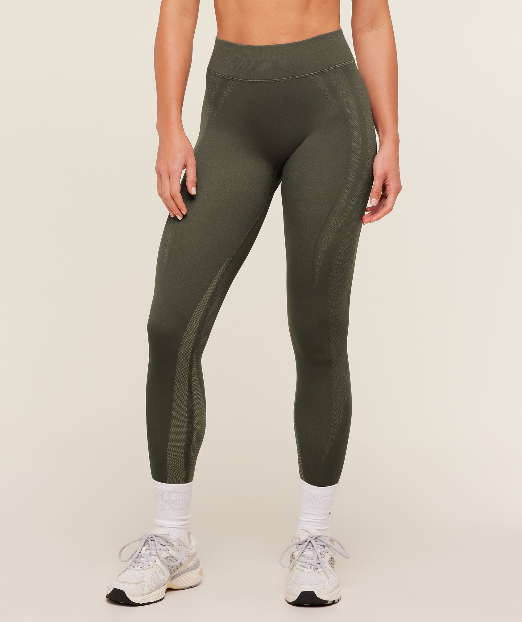 Gymshark Weekend Seamless Legging - Strength Green/Grounded Green