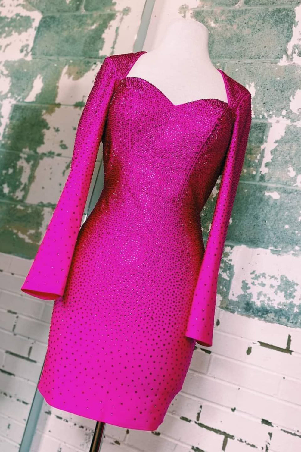 Sparkly Fuchsia Sequined Tight Short Homecoming Dress/Mini Dress with Sleeves