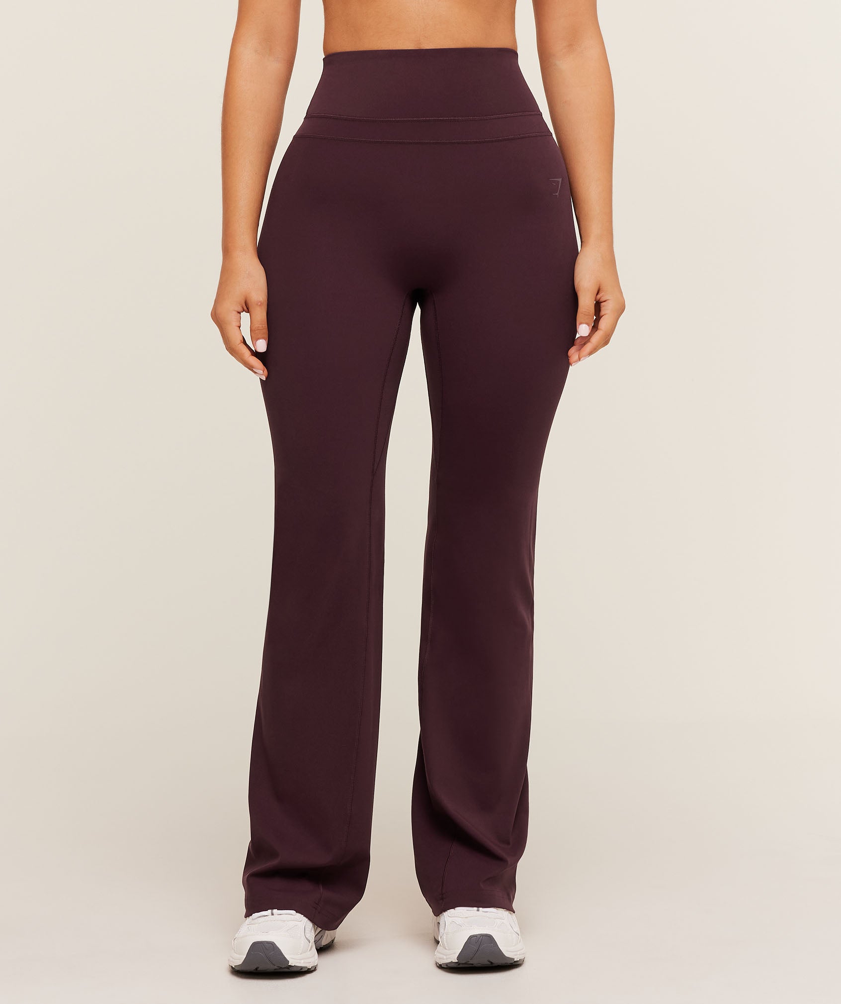 Gymshark Whitney Short Flared Legging - Cherry Purple