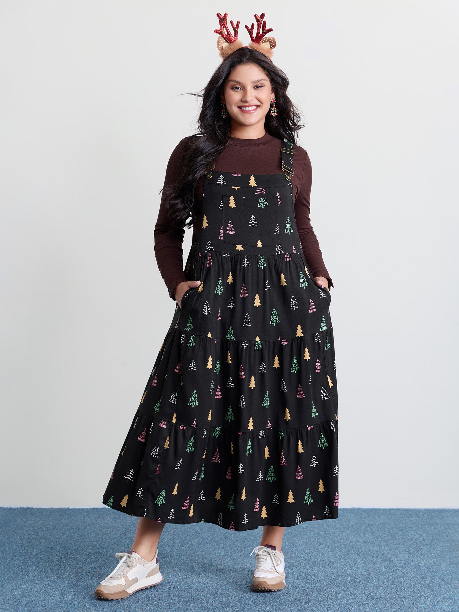Holiday Tree Rayon Pockets Midi Dress