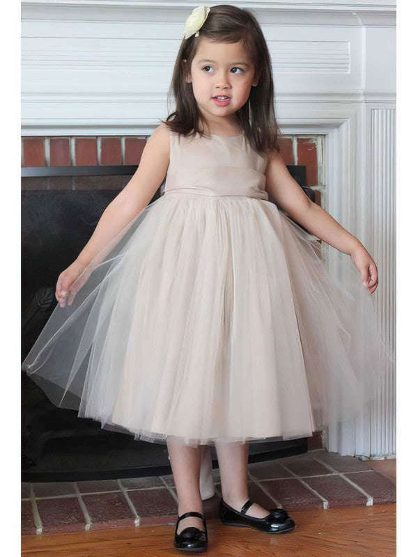 Fabulous A-Line Crew Neck Tulle Tea-length Flower Girl Dresses with Bow