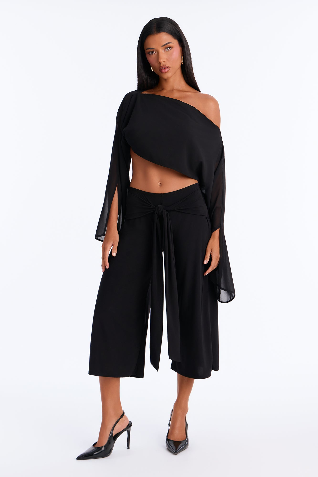 Laila Low Rise Tie Waist Gaucho Pant - Black