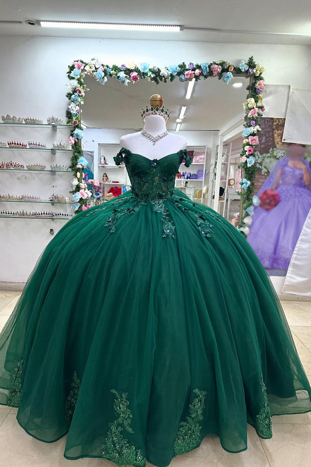 Princess Quinceanera Dress in Dark Green with Off-the-Shoulder Beaded Applique and Tulle Train