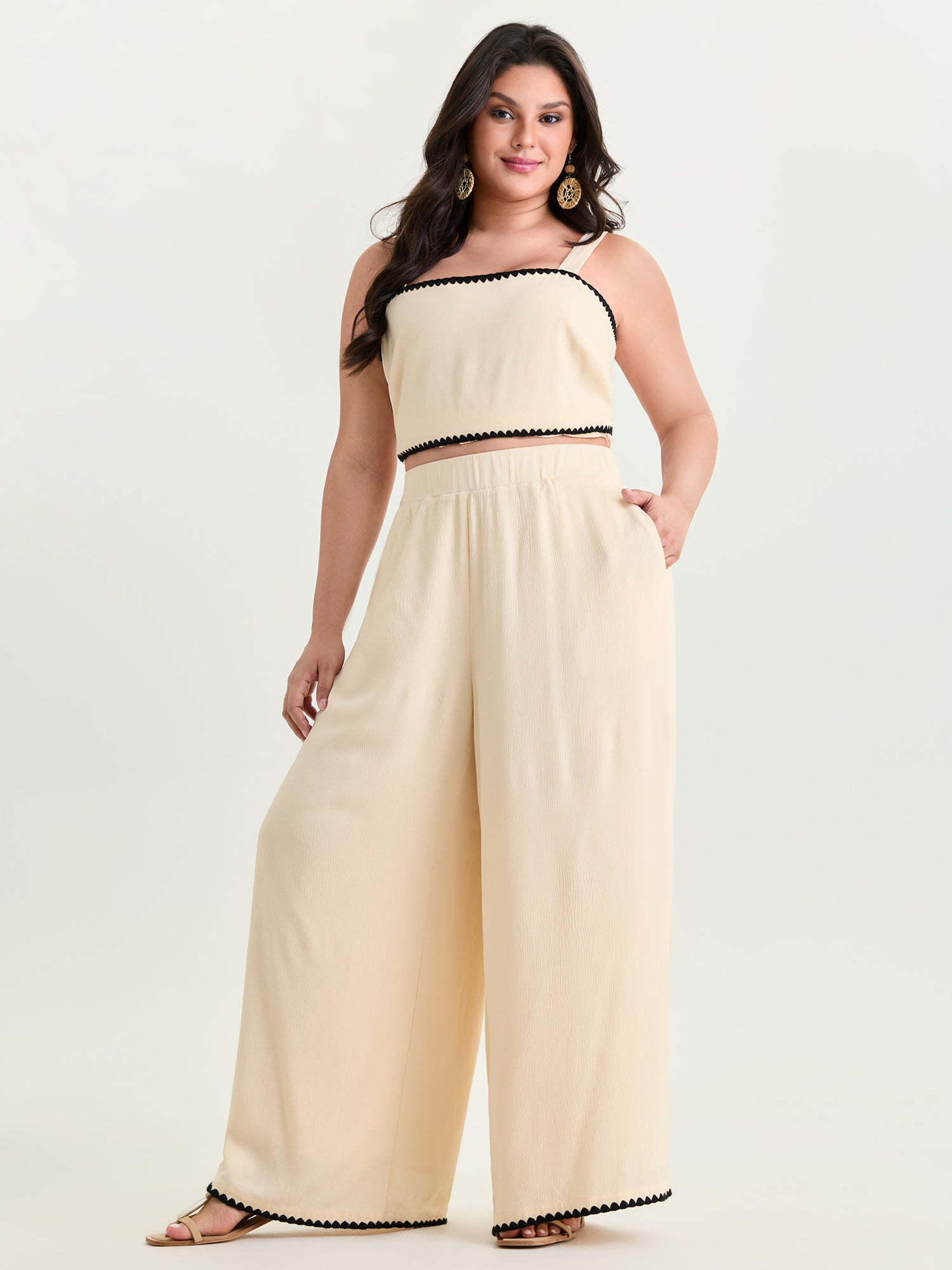 Textured Contrast Edge Wide Leg Pants