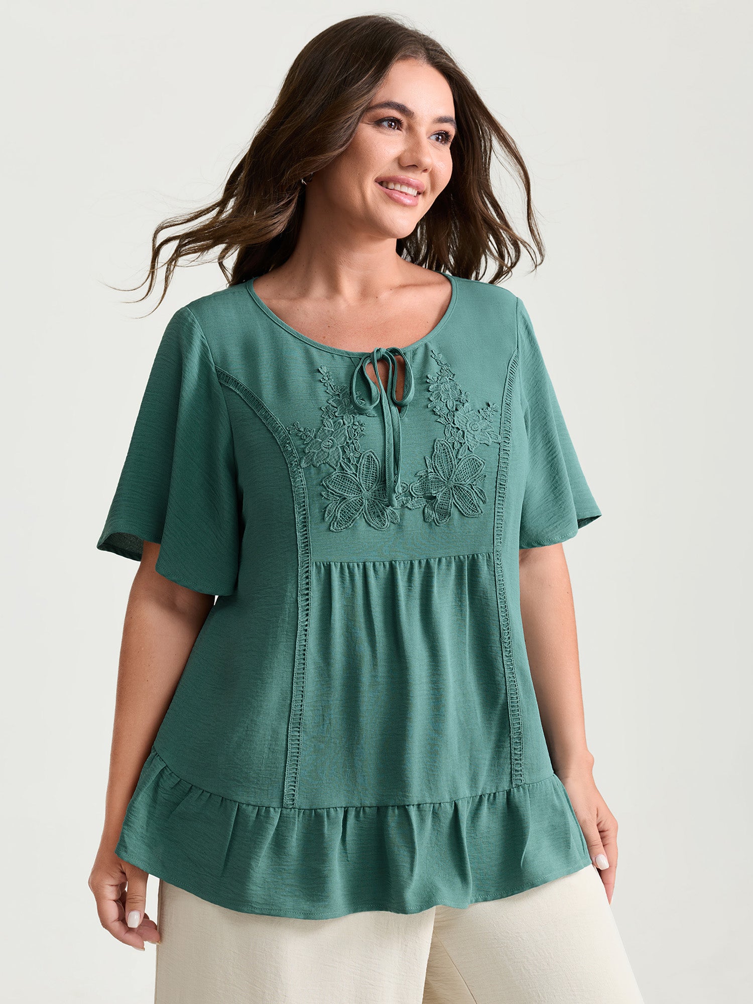 Floral Lace Trim Ruffled Hem Blouse