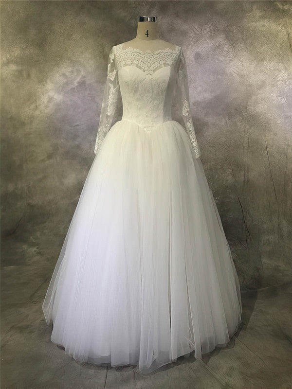 Chic Long Sleeves Tulle Floor-Length Ball Gown Wedding Dresses