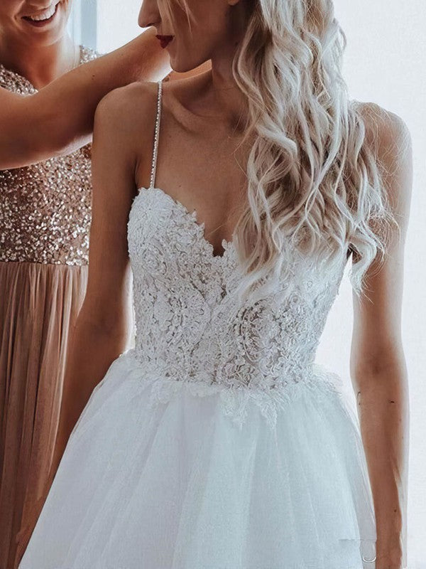 Charming Sweetheart Backless Lace Tulle Ball Gown Wedding Dresses with Beading