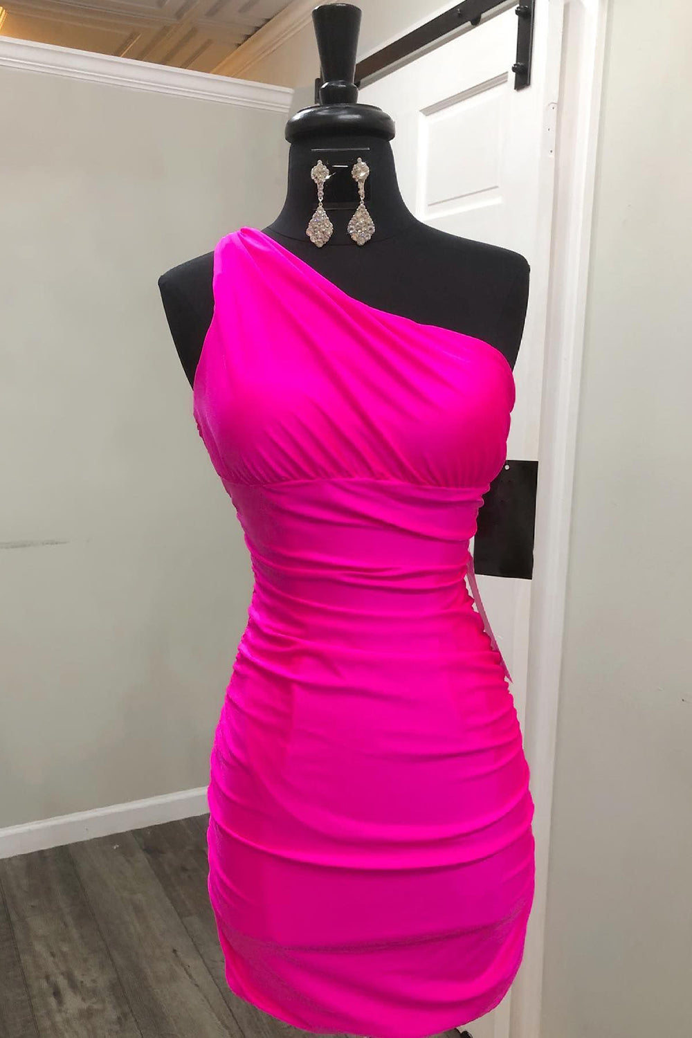Simple Fuchsia One Shoulder Satin Tight Short Homecoming Dress/Mini Dress