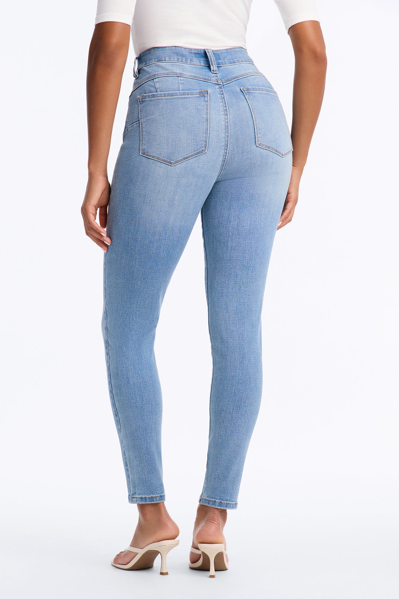 Te Amo Sweetheart Booty Lifter Skinny Jeans - Medium Wash