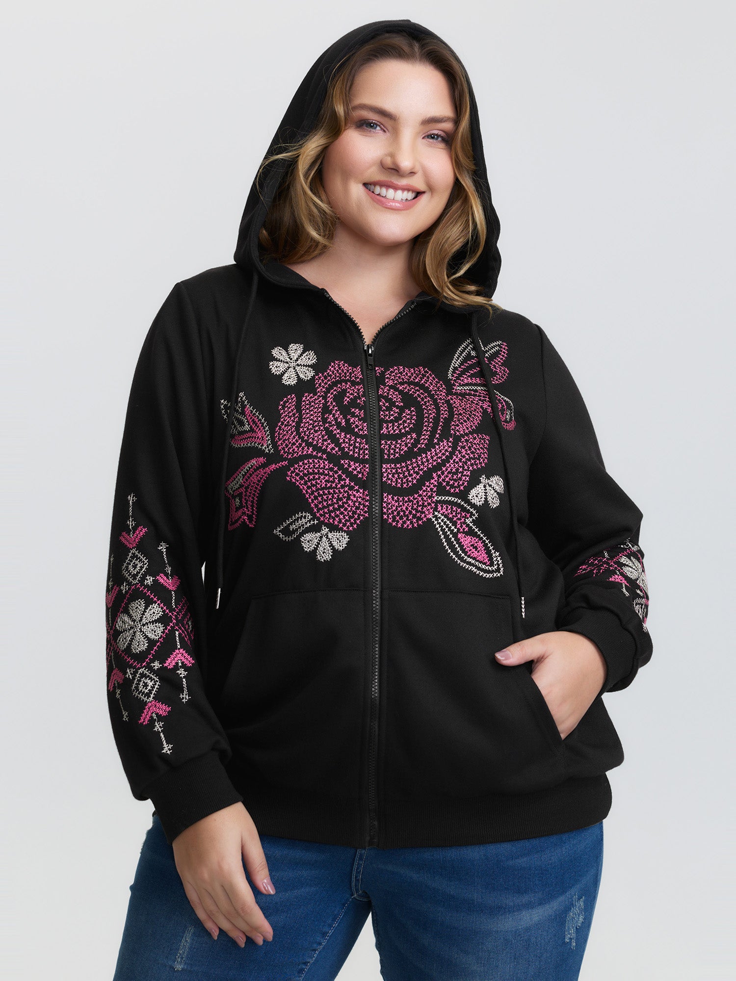 Nostalgic Rose Embroidered Drawstring Hoodie