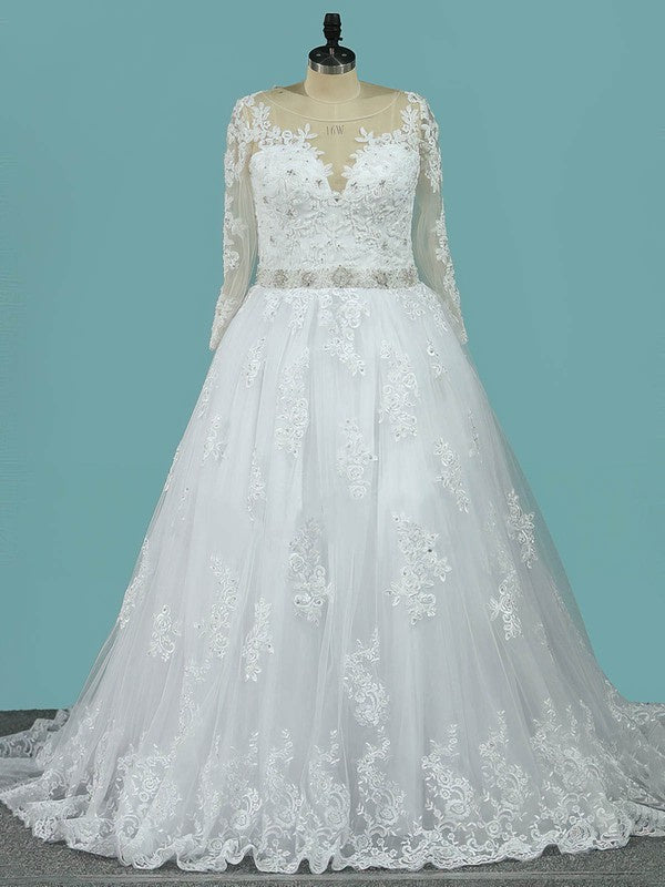 Elegant Ball Gown Long Sleeves Tulle Wedding Dresses with Beads