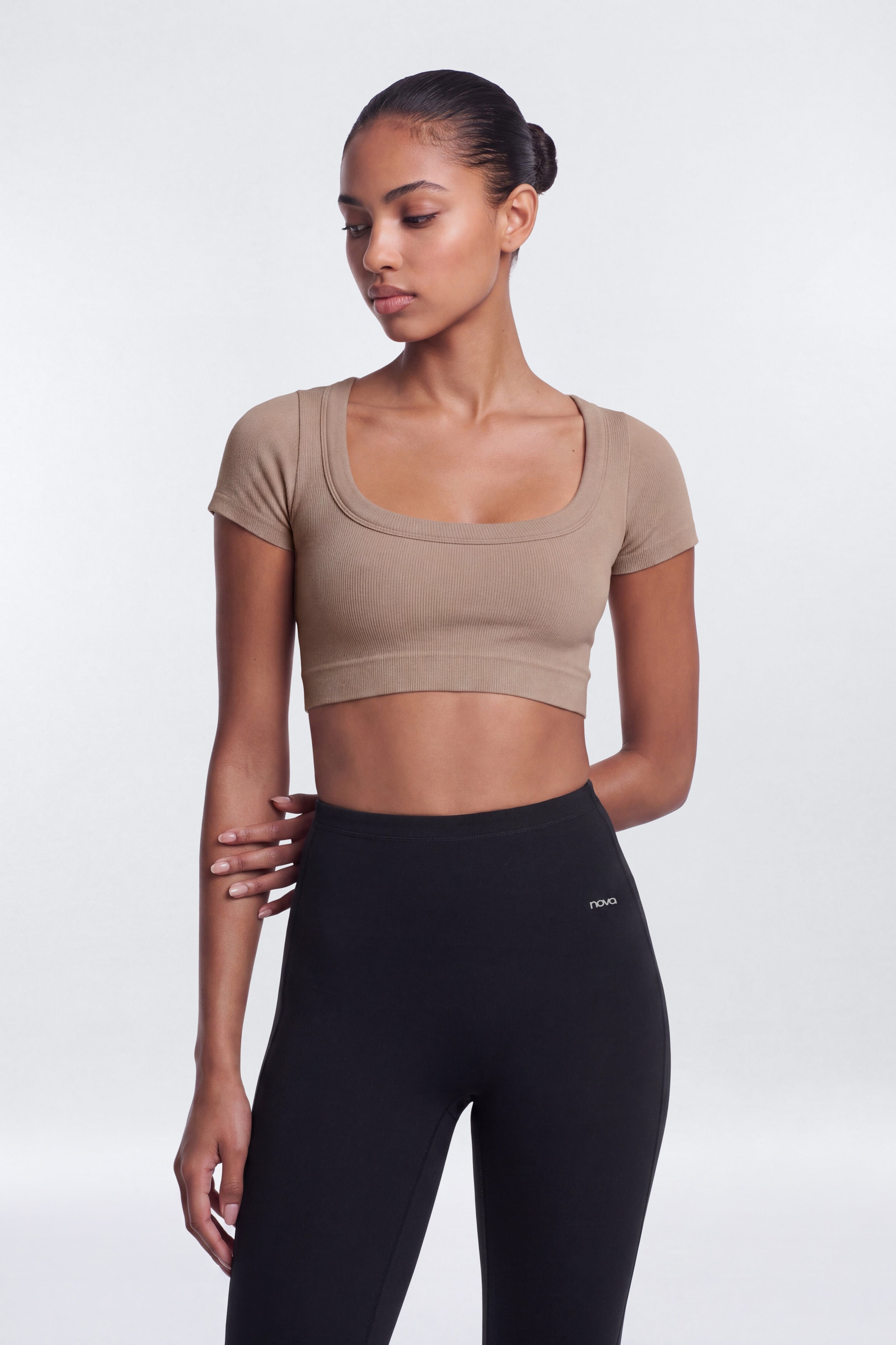 CottonFlex™ Short Sleeve Cropped Sports Top - Heather Taupe