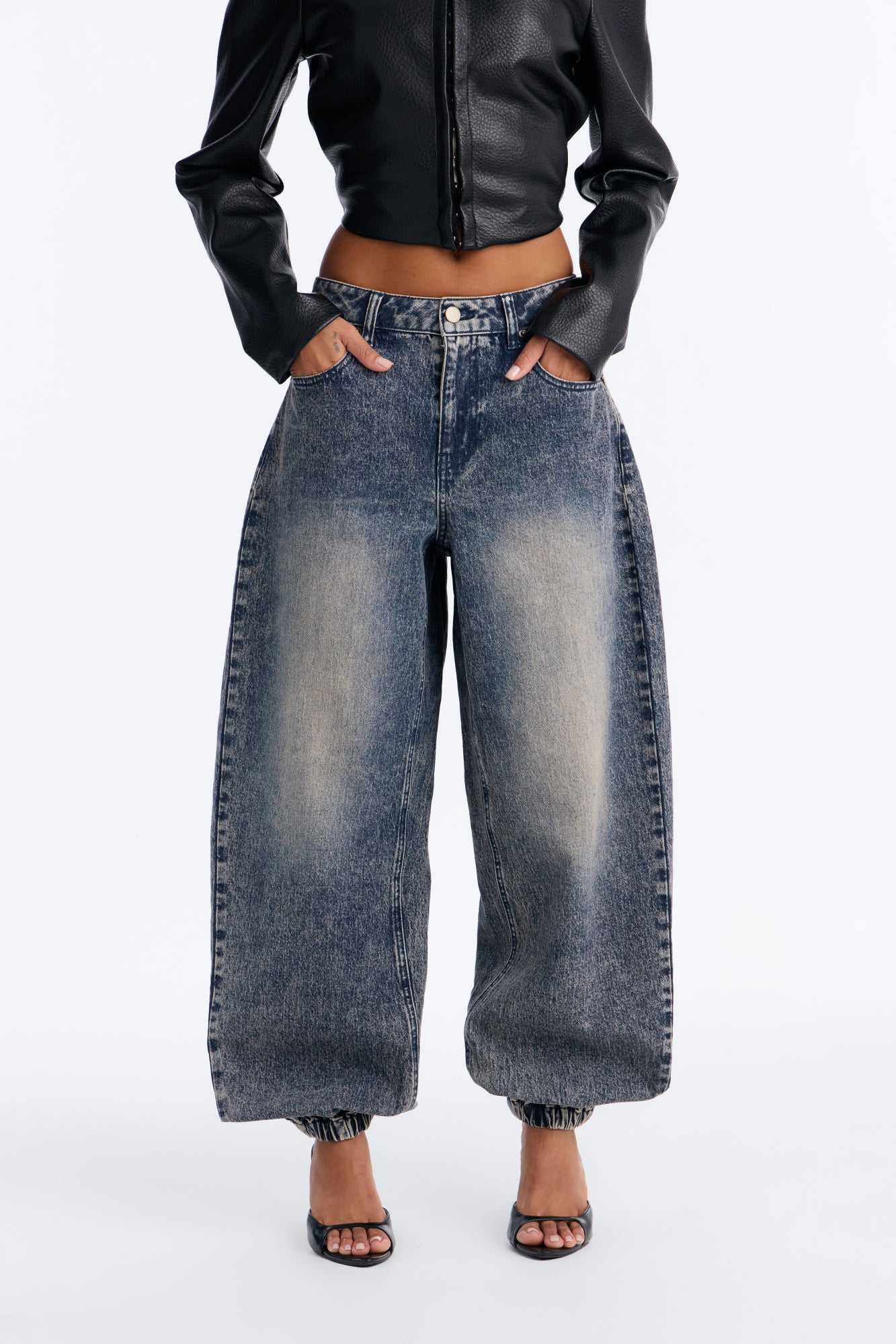 Run The City Denim Jogger Jeans - Vintage Wash