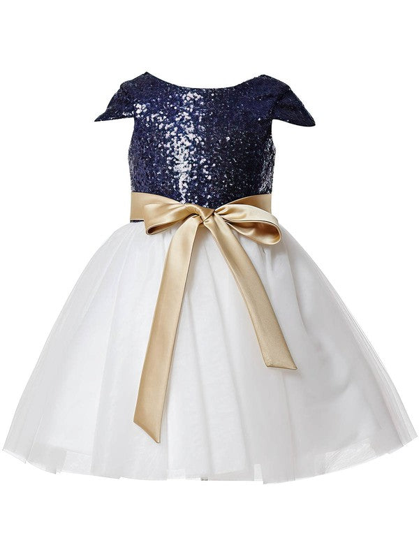 Deluxe A-Line Scoop Neck Sequined Tulle Flower Girl Dresses with Sash
