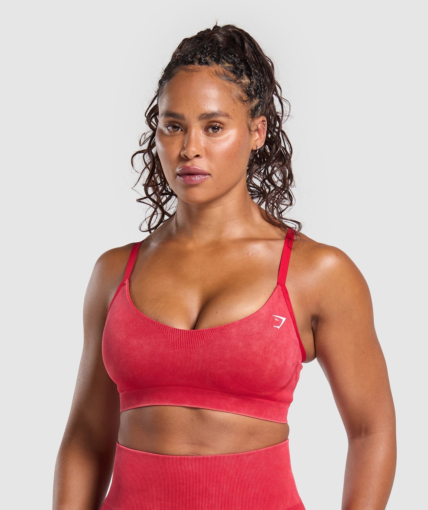 Gymshark Gains Seamless Washed Sports Bra - Carmine Red/Wash